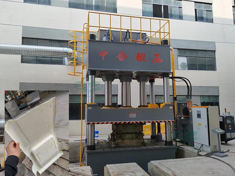 1000吨座椅靠背板模压成型液压机.jpg 1000吨座椅靠背板模压成型液压机.jpg