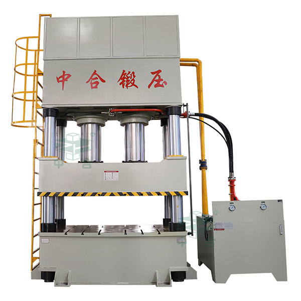 1000吨液压机.jpg 1000吨液压机.jpg