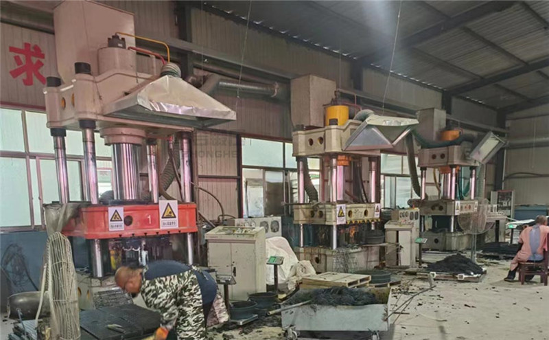 树脂井盖地砖生产设备_315吨油压机_国标液压机(图4) 树脂井盖地砖生产设备_315吨油压机_国标液压机(图4)