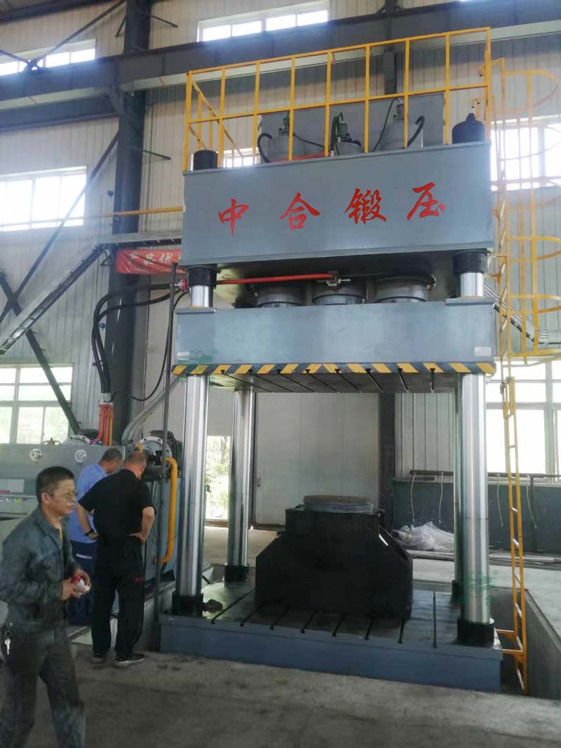 钢管折弯设备-金属冷压成型型液压机-1000吨四柱液压机(图2) 钢管折弯设备-金属冷压成型型液压机-1000吨四柱液压机(图2)