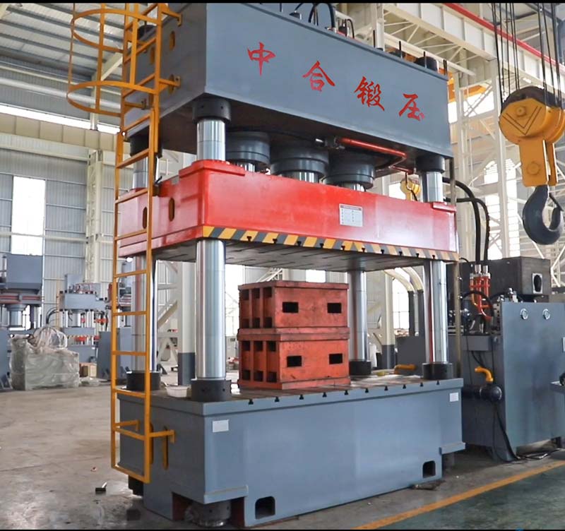 1500吨三梁四柱液压机的参数、价格(图2)